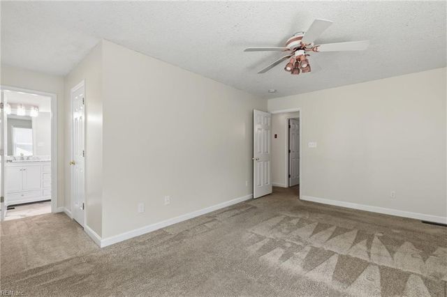 899 Eastnor CT, Newport News, VA 23608