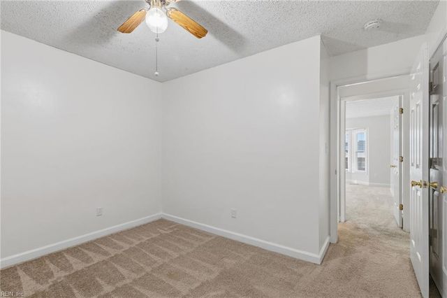 899 Eastnor CT, Newport News, VA 23608