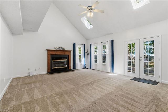 899 Eastnor CT, Newport News, VA 23608