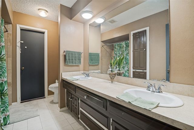 1217 Gardengate Circle, Garland, TX 75043