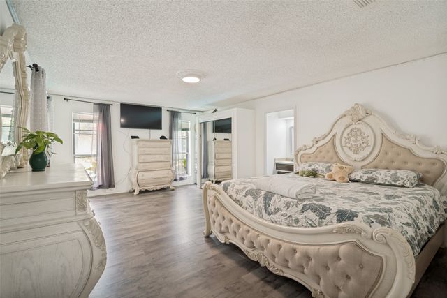 1217 Gardengate Circle, Garland, TX 75043