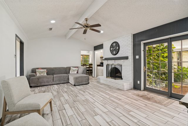 1217 Gardengate Circle, Garland, TX 75043