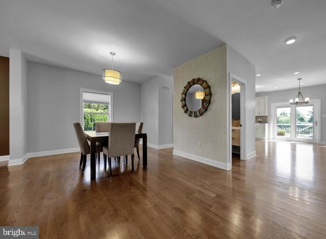 57 WOODLAWN AVE, Chalfont, PA 18914