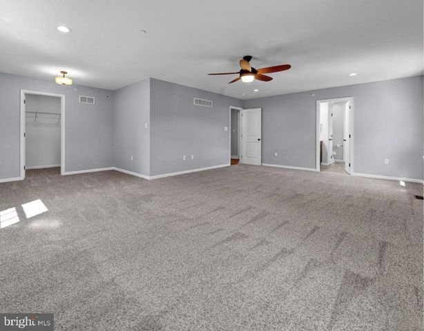 57 WOODLAWN AVE, Chalfont, PA 18914