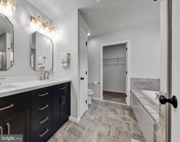 57 WOODLAWN AVE, Chalfont, PA 18914