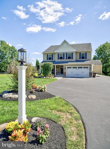 57 WOODLAWN AVE, Chalfont, PA 18914