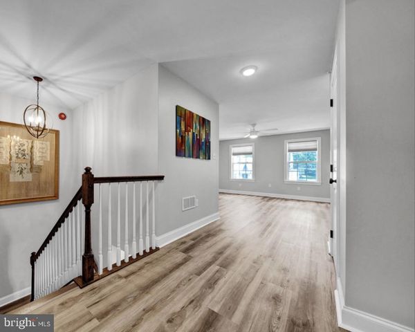 57 WOODLAWN AVE, Chalfont, PA 18914