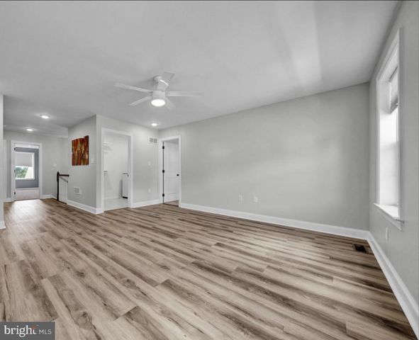 57 WOODLAWN AVE, Chalfont, PA 18914
