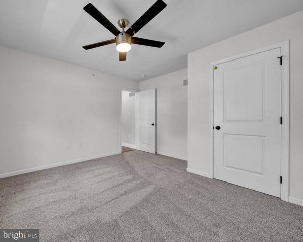 57 WOODLAWN AVE, Chalfont, PA 18914