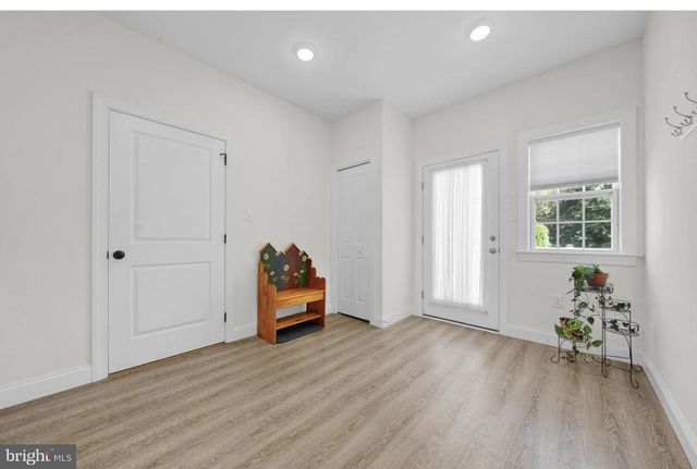 57 WOODLAWN AVE, Chalfont, PA 18914