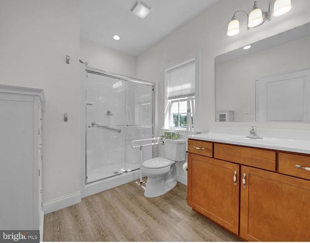 57 WOODLAWN AVE, Chalfont, PA 18914