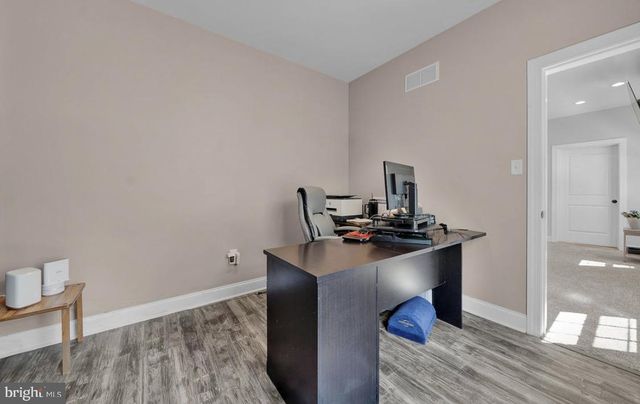 57 WOODLAWN AVE, Chalfont, PA 18914