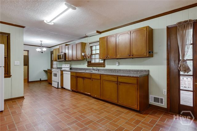 135 Cavalier Court, Athens, GA 30606