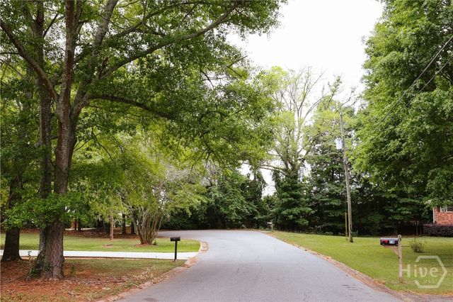 135 Cavalier Court, Athens, GA 30606