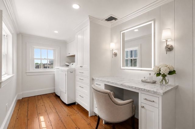 16 Cordis St, Boston, MA 02129