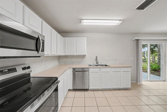 13939 JACOBSON DRIVE, Odessa, FL 33556