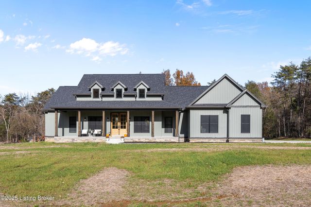 1028 Fisher Ln, Mt Washington, KY 40047