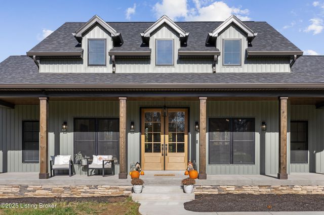 1028 Fisher Ln, Mt Washington, KY 40047