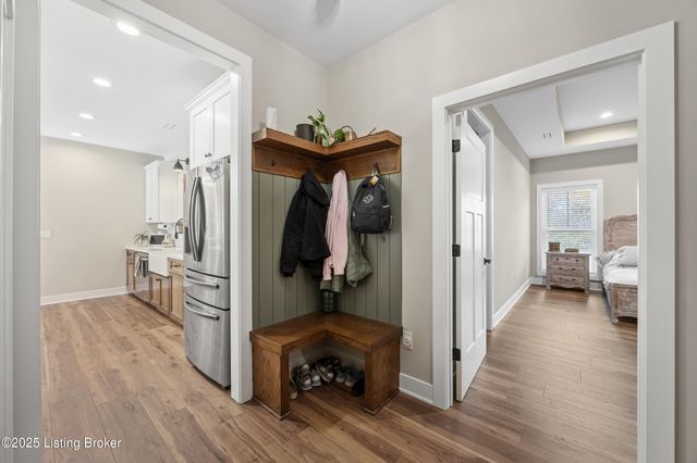 1028 Fisher Ln, Mt Washington, KY 40047