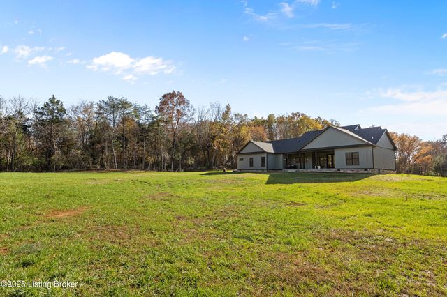 1028 Fisher Ln, Mt Washington, KY 40047