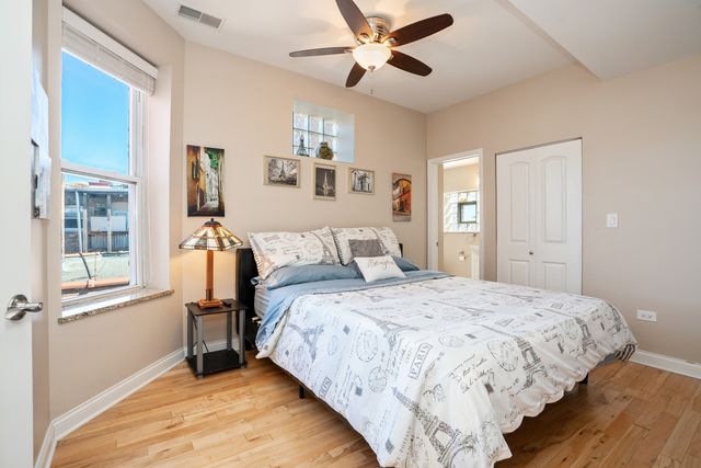 1406 N Washtenaw Avenue 3, Chicago, IL 60622