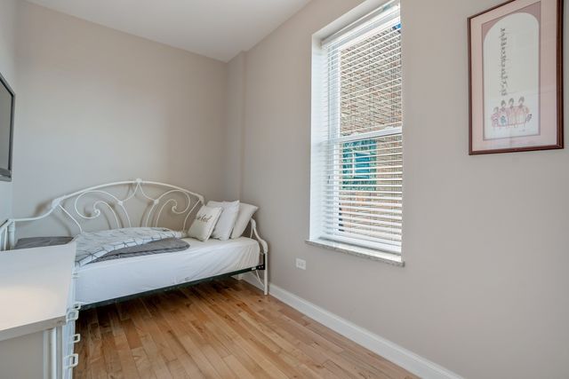 1406 N Washtenaw Avenue 3, Chicago, IL 60622