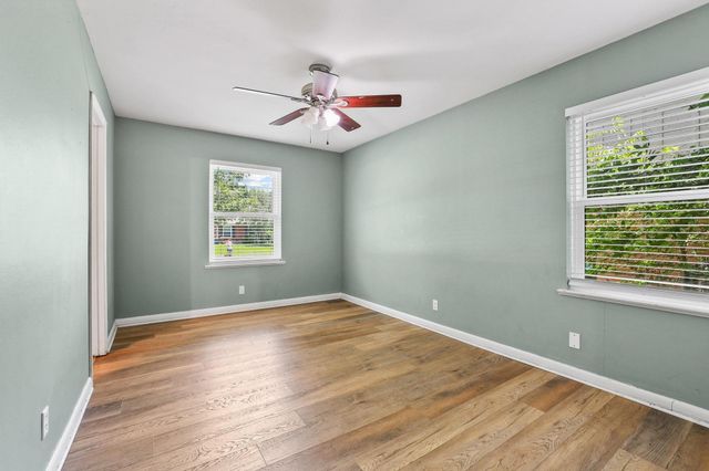 1704 W Birge Street, Sherman, TX 75092