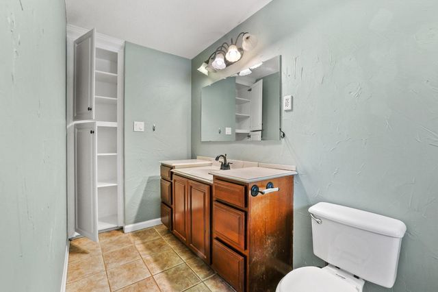 1704 W Birge Street, Sherman, TX 75092