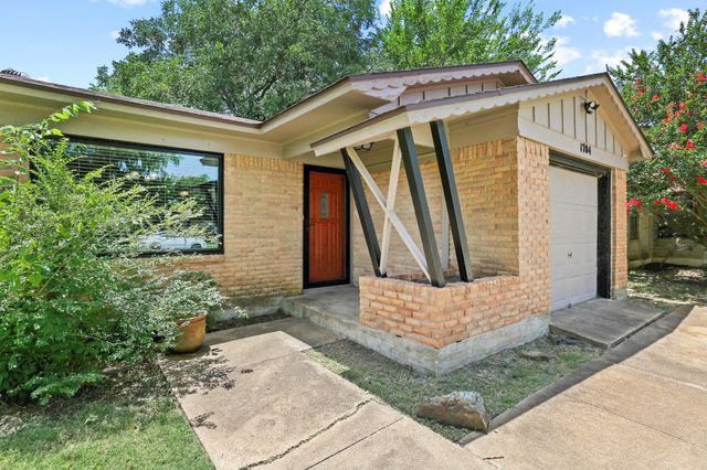 1704 W Birge Street, Sherman, TX 75092