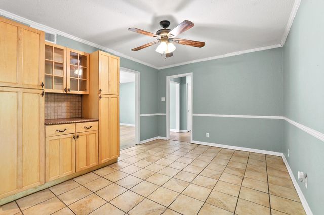 1704 W Birge Street, Sherman, TX 75092