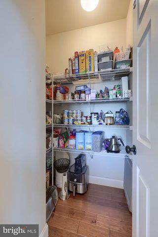 8 IVANHOE LN, Wrightsville, PA 17368