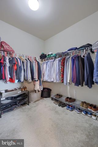 8 IVANHOE LN, Wrightsville, PA 17368