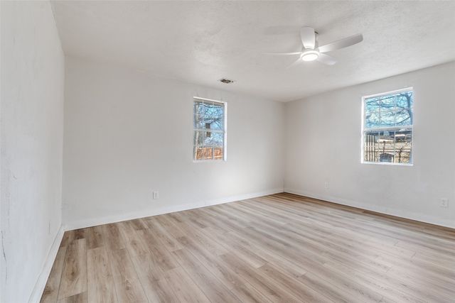3455 Kellogg Avenue, Dallas, TX 75216