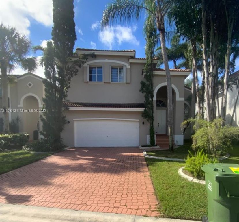 15658 SW 16th St, Pembroke Pines, FL 33027