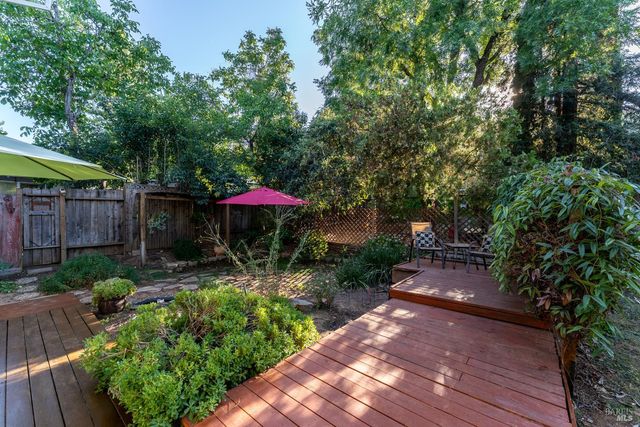 1240 Helen Ave, Ukiah, CA 95482