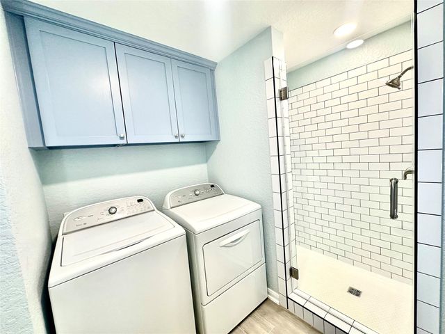 2803 Kings Crossing Drive 205, Kingwood, TX 77345