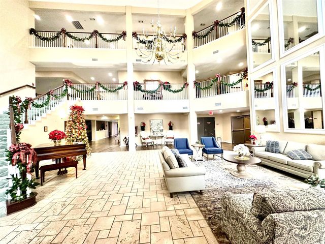 2803 Kings Crossing Drive 205, Kingwood, TX 77345