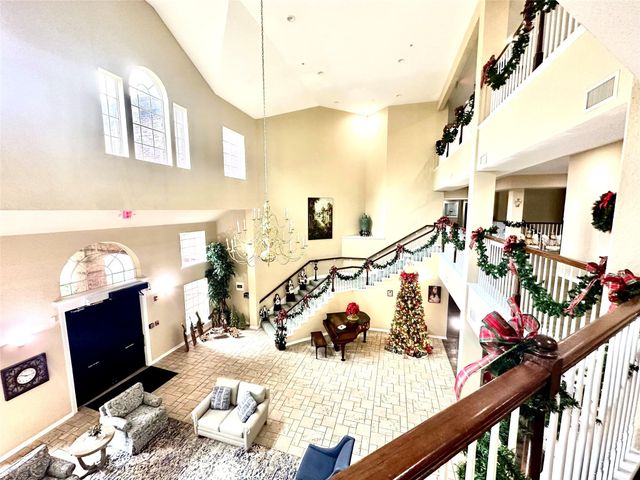 2803 Kings Crossing Drive 205, Kingwood, TX 77345