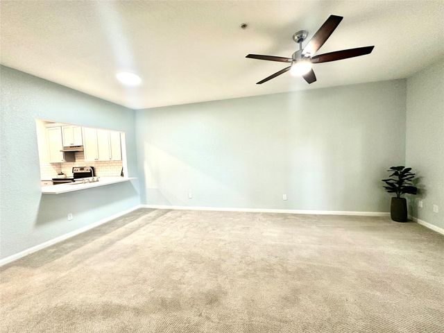 2803 Kings Crossing Drive 205, Kingwood, TX 77345