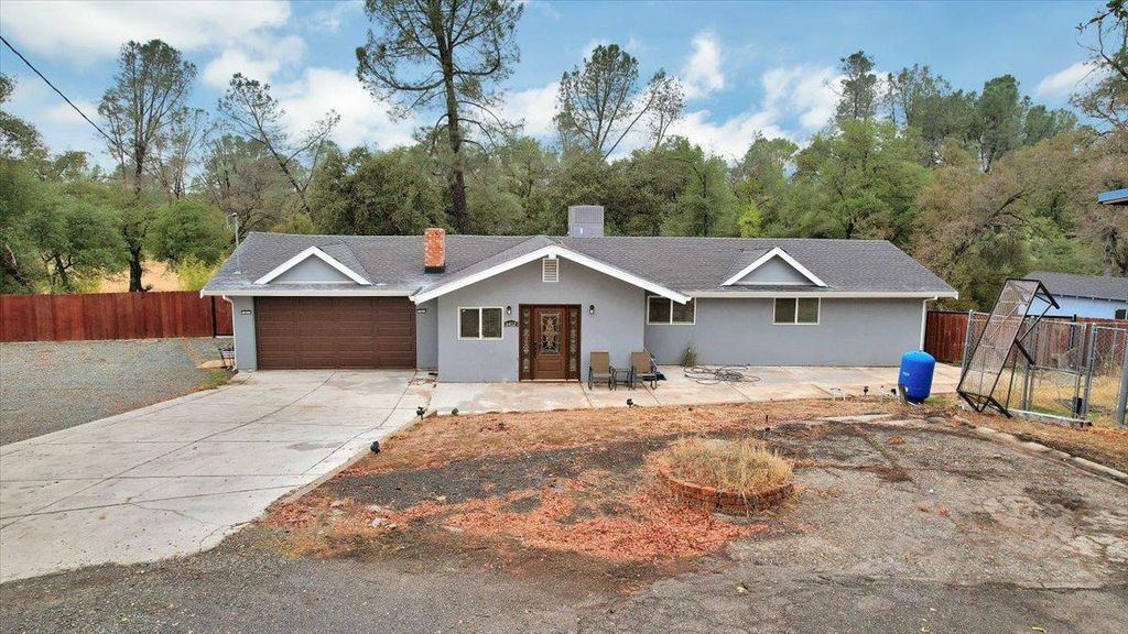 6432 Carmel Ave, Oroville, CA 95966