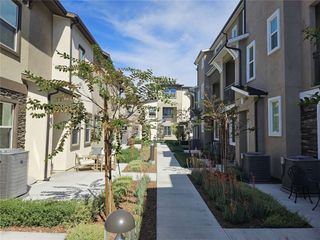 11737 Florence Avenue 6, Santa Fe Springs, CA 90670