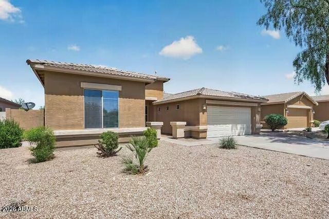 17846 W BUCKHORN Drive, Goodyear, AZ 85338