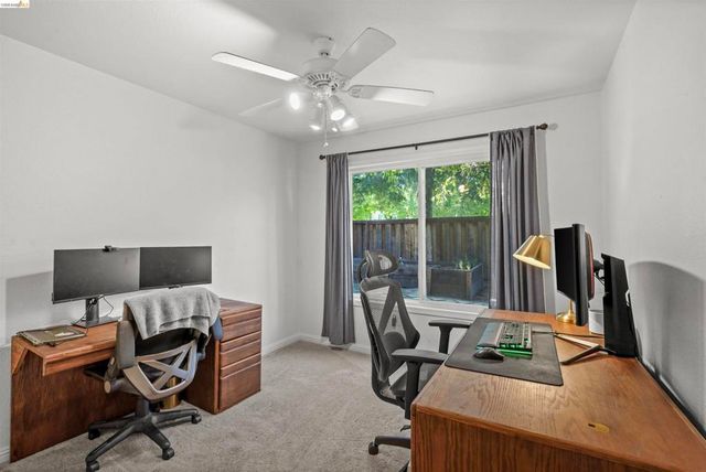 1049 Meadowgate Way, Brentwood, CA 94513