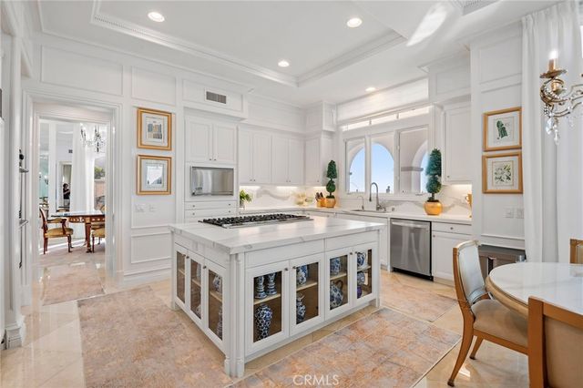 7 Vista Luci, Newport Coast, CA 92657