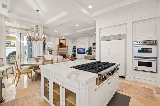 7 Vista Luci, Newport Coast, CA 92657