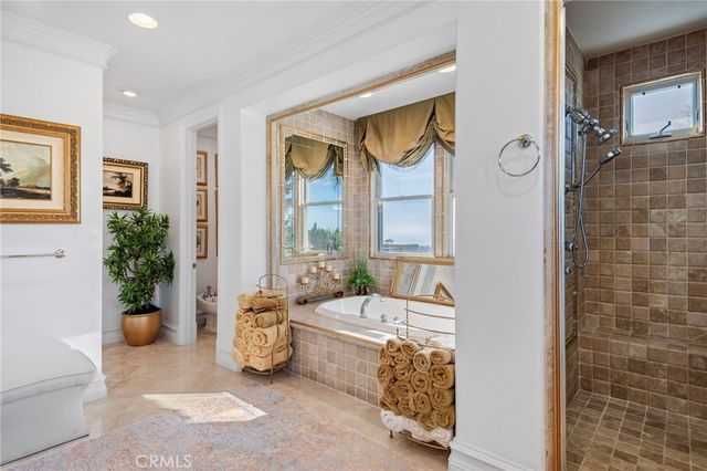 7 Vista Luci, Newport Coast, CA 92657