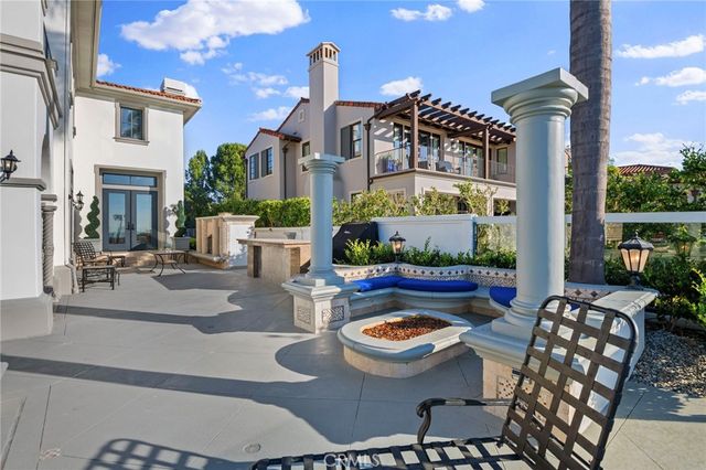 7 Vista Luci, Newport Coast, CA 92657