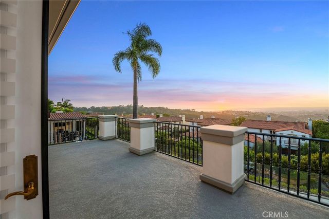 7 Vista Luci, Newport Coast, CA 92657