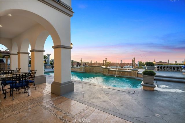 7 Vista Luci, Newport Coast, CA 92657