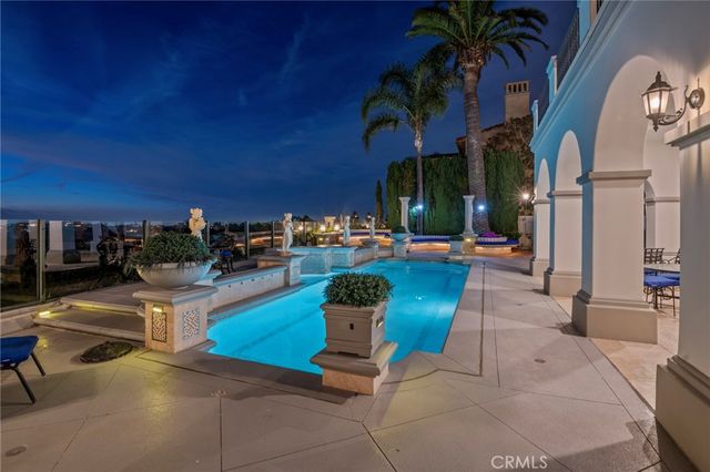 7 Vista Luci, Newport Coast, CA 92657